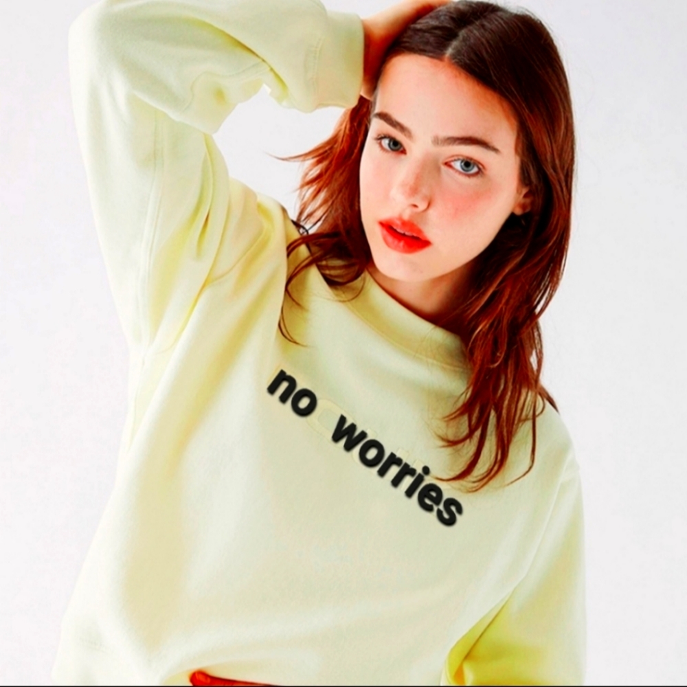 Firehouse "No Worries" Cropped Hoodie Size Small -EUC LT Yellow